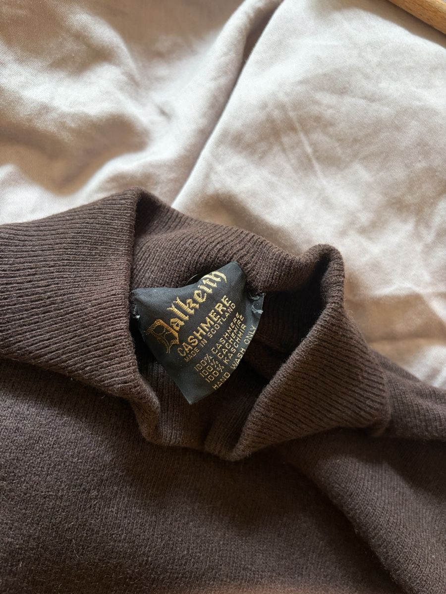 Maglioni & Felpe: Brown Cashmere Pullover Mock Neck Size M with small Defects – Usato da Basel venduto da val_c6ww 1
