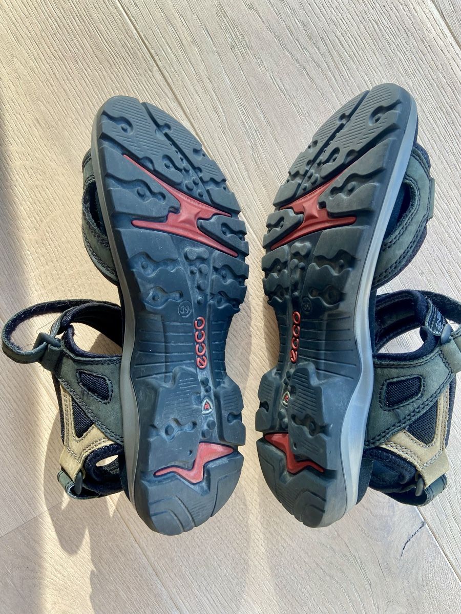 Ecco Schuhe für Jungen: Sandalen Ecco Grösse 39 – Gebraucht aus Baar von gioia016 2