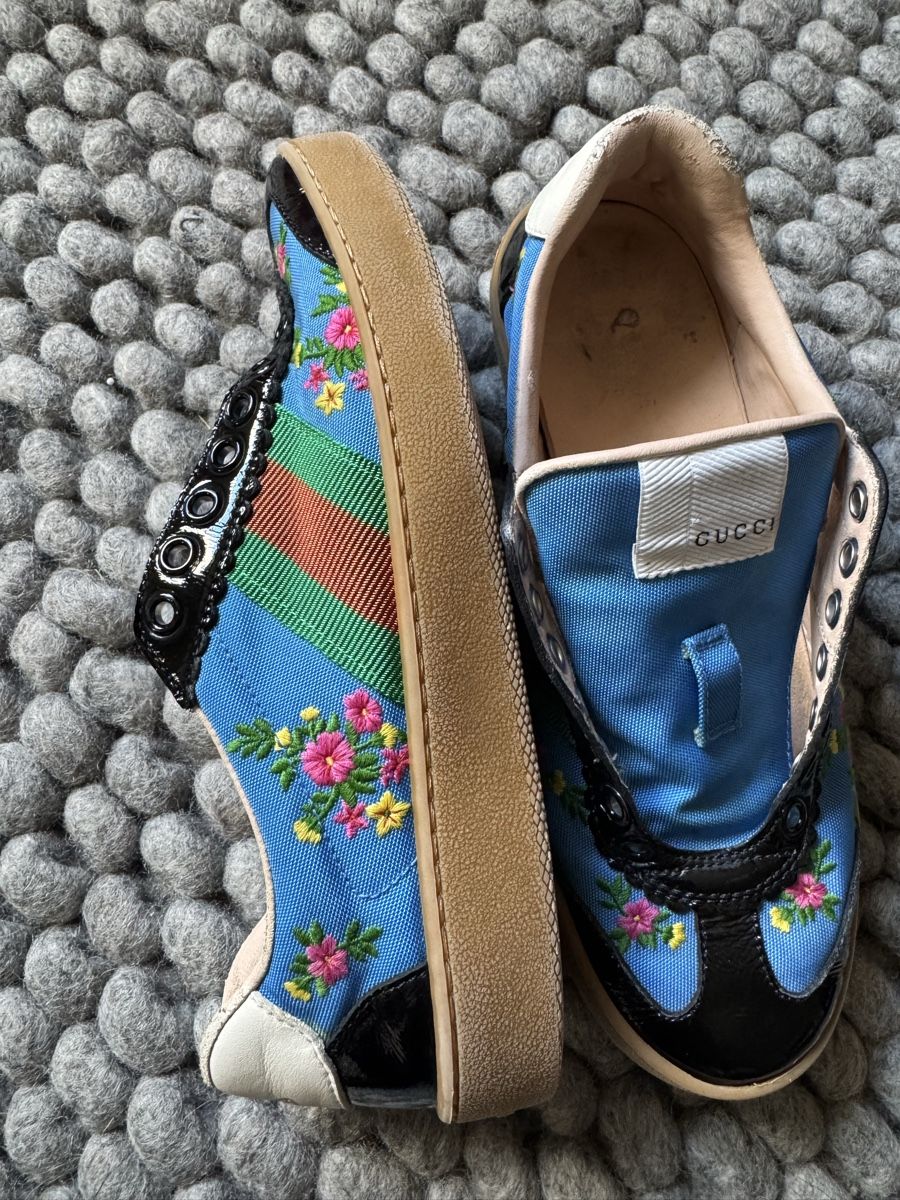 Gucci Scarpe da donna: Gucci Baskets fleuries bleues, taille 35 – Usato da Genève venduto da inf_2ggr 1