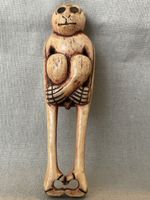 Netsuke, Affe mit überlangen Armen