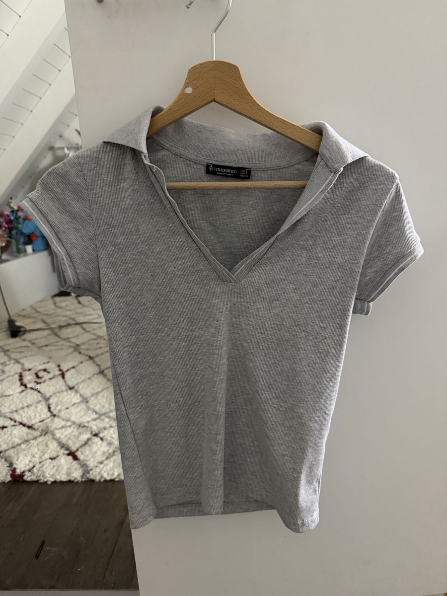 Stradivarius Magliette Polo: Stradivarius Poloshirt Grösse S – Nuovo (secondo la descrizione) da Weiach venduto da nou_t2x8
