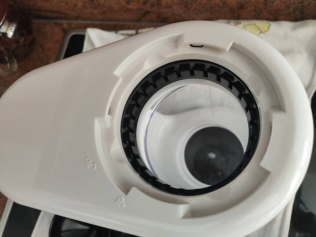 Elettrodomestici da cucina: Gemüse-Spiralschneider Russell-Hobbs – Usato da Wädenswil venduto da carloo73 1