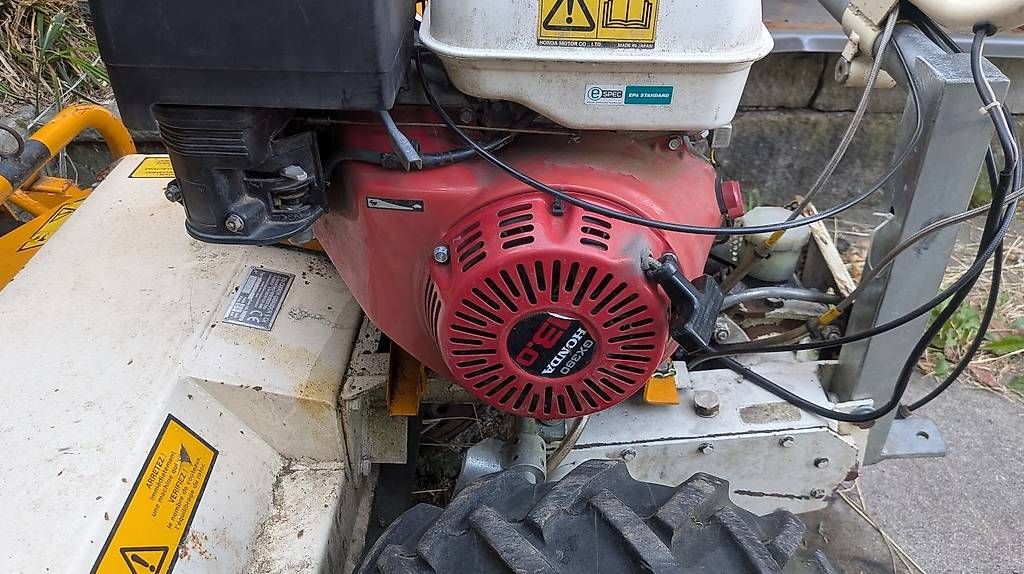 Honda Tagliaerba: Mulcher, Schlegelmulcher, Mäher – Usato da Bellikon venduto da privatVerkauf101 1