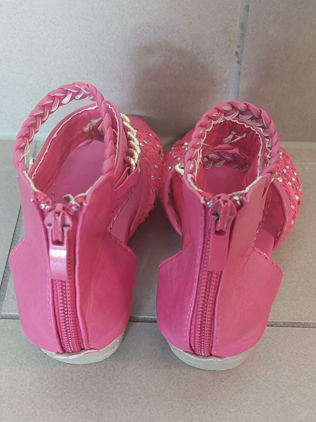 Schuhe für Mädchen: Pinke Kindersandalen Grösse 27 – Neu (gemäss Beschreibung) aus Erlinsbach von pfunky 3
