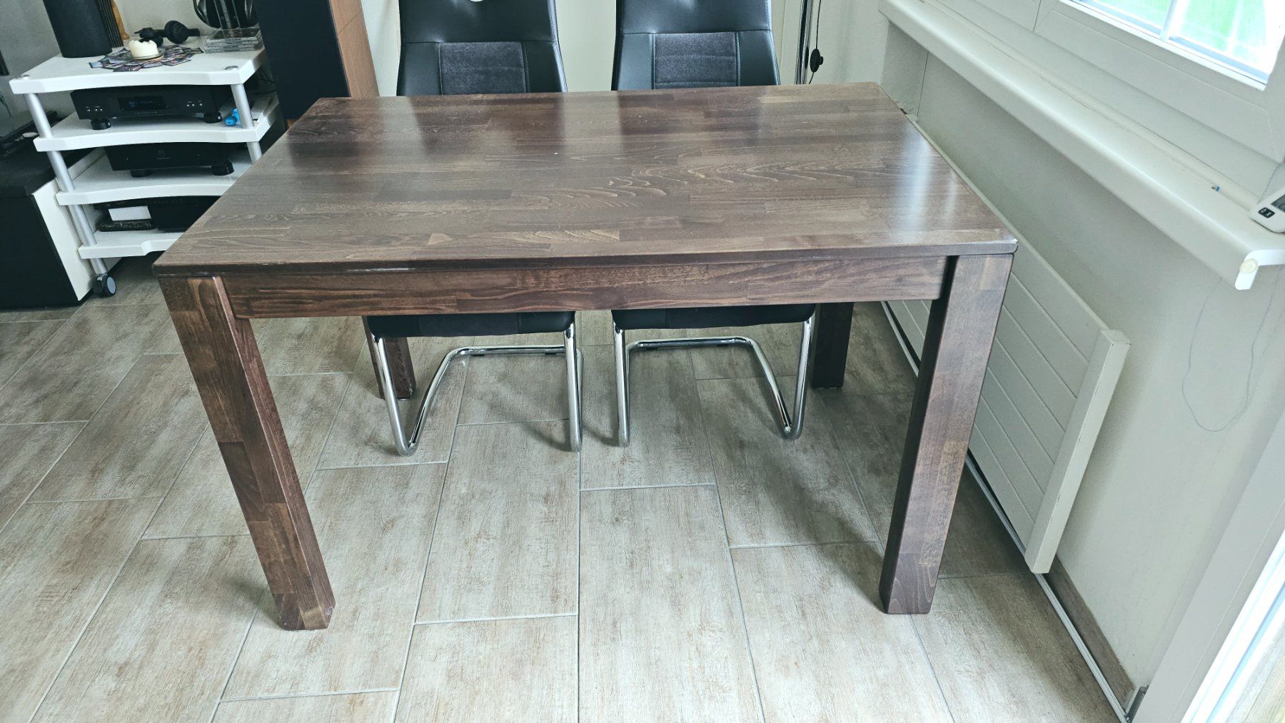 Tables: Tisch / Esstisch, mit seidenglänzender Holzoptik – D'occasion à Felben-Wellhausen par aristus 1