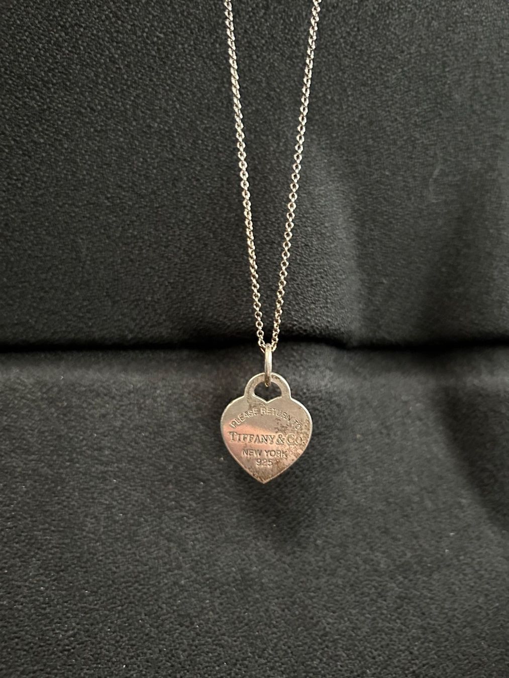 Tiffany & Co. Catenine: Tiffany Kette lang mit Herzanhänger – Usato da Schwyz venduto da lookatit 2