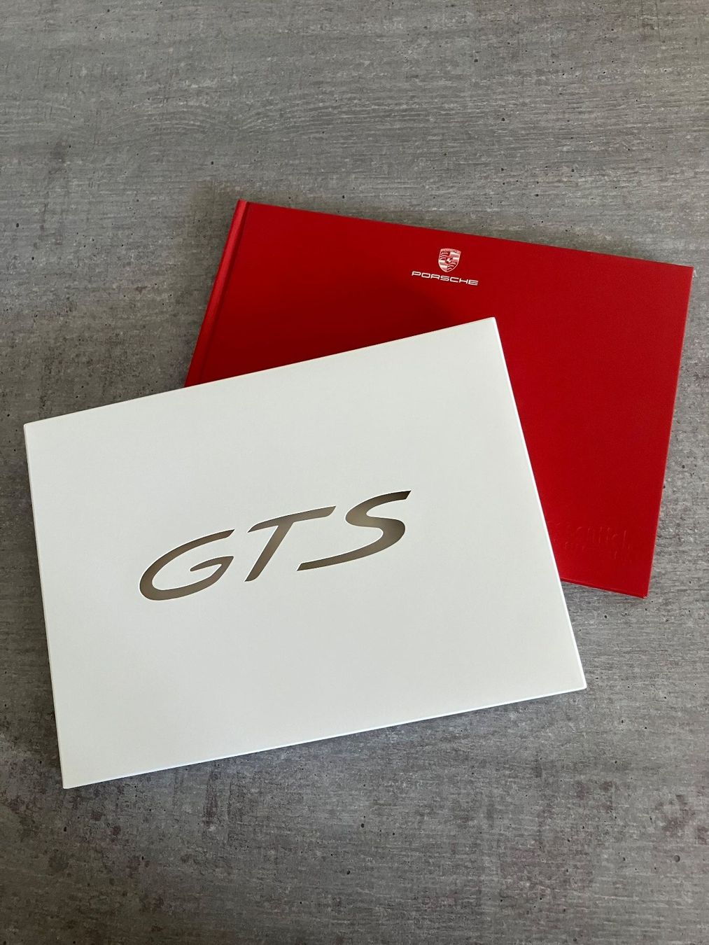 Porsche Documenti: Brochure PORSCHE 911Carrera GTS  Edition 2014 – Nuovo e nell'imballaggio originale da Cortaillod venduto da car_f6v6