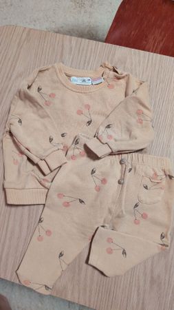 Baby Set Zara Kirschenmuster Grösse 68