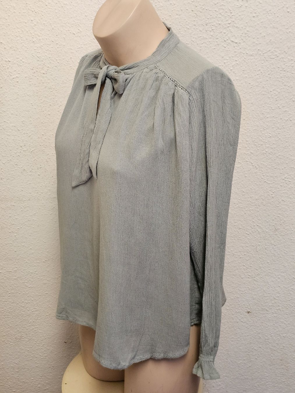 C&A Blusen: C&A Clockhouse Damen Bluse Hellgrün Gr. 38 – Gebraucht aus Urdorf von ole_mrp9 2