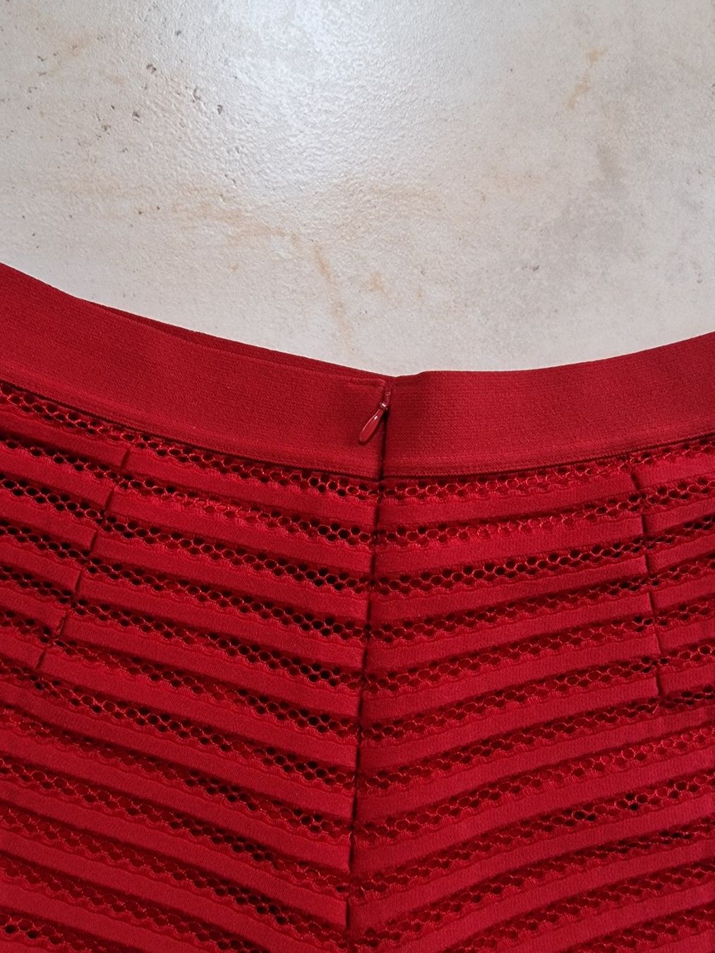 H&M Gonne: Jupe rot M H&M – Usato da Falera venduto da Fudax 2
