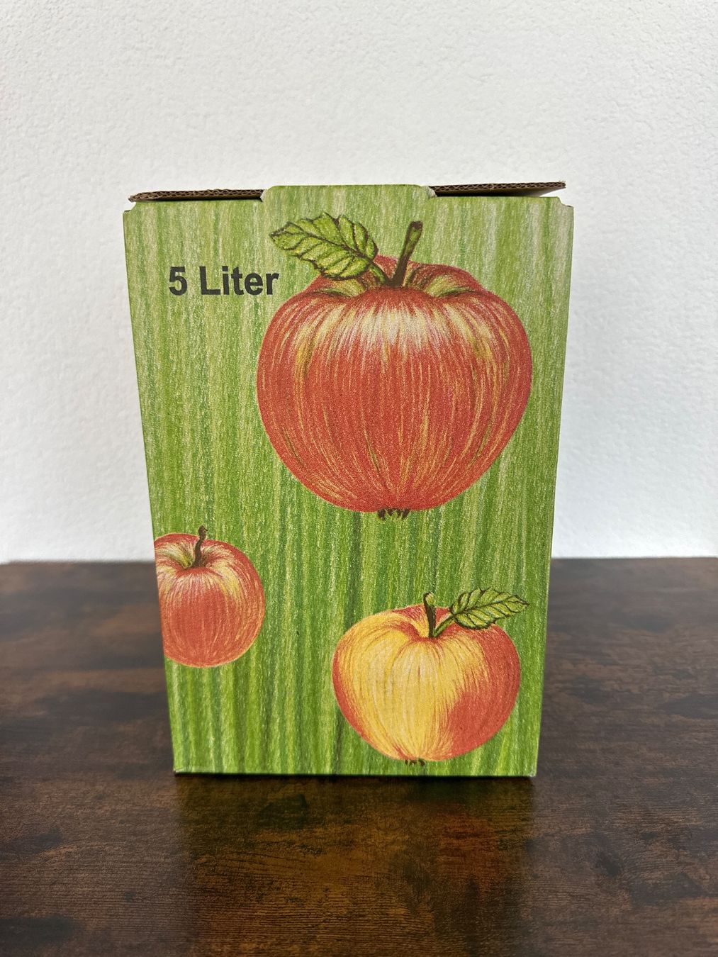 Lebensmittel & Spezialitäten: Selbstgemachter Apfelsaft 5L – Gebraucht aus Basel von NicCai