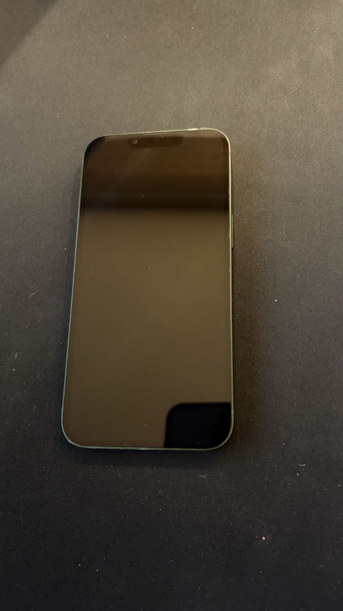Apple Telefoni cellulari / Smartphones: Apple IPhone 13 128Gb Grün – Usato da Mels venduto da Ramsey04