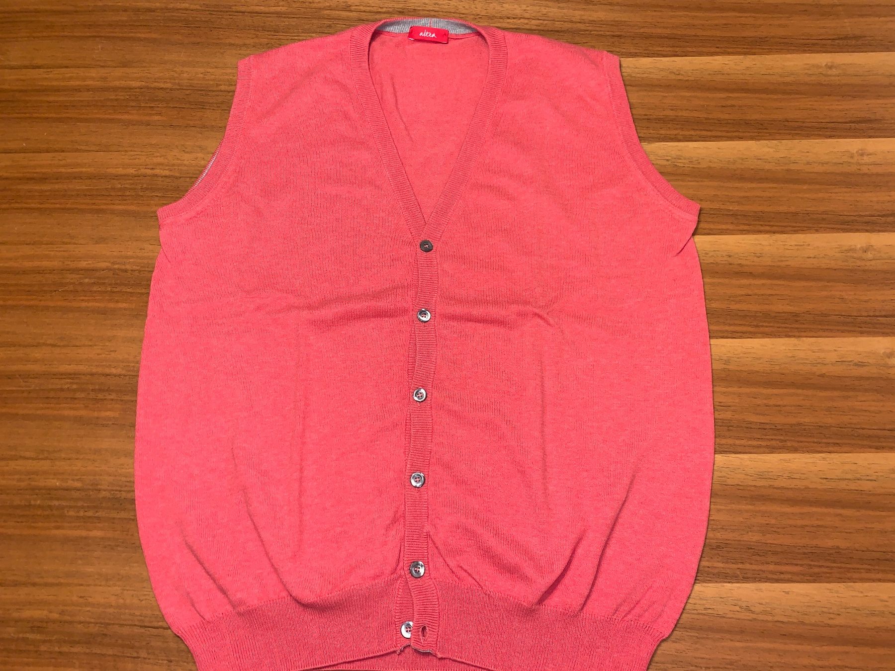 Gilet & Giacche: Altea - Veste - Corall – Nuovo (secondo la descrizione) da Unteraegeri venduto da weber588 2
