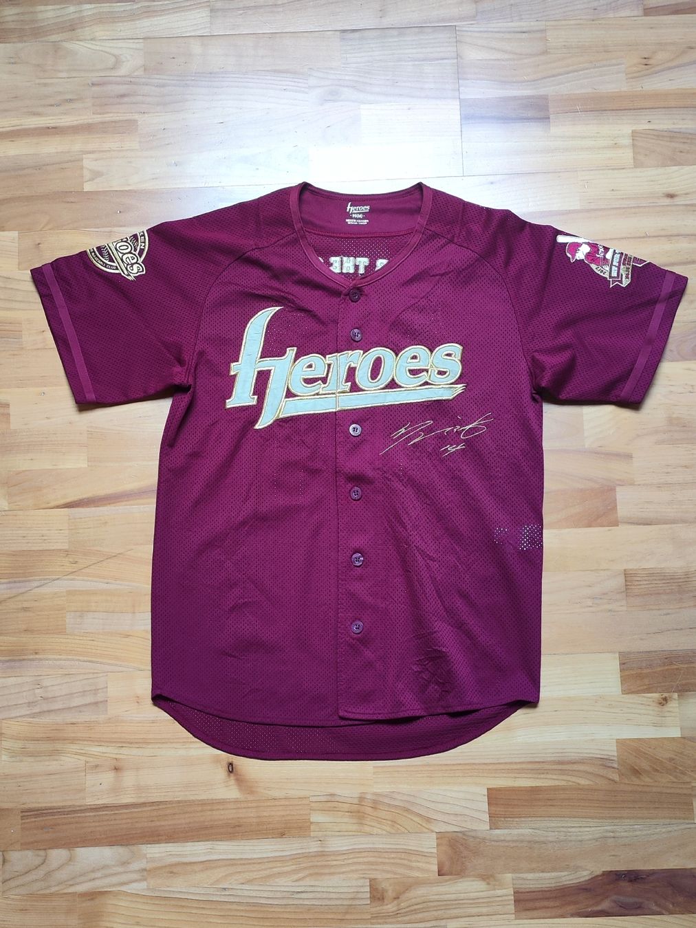 T-shirt: Vintage Baseball Shirt – Usato da Breitenbach venduto da Lqris