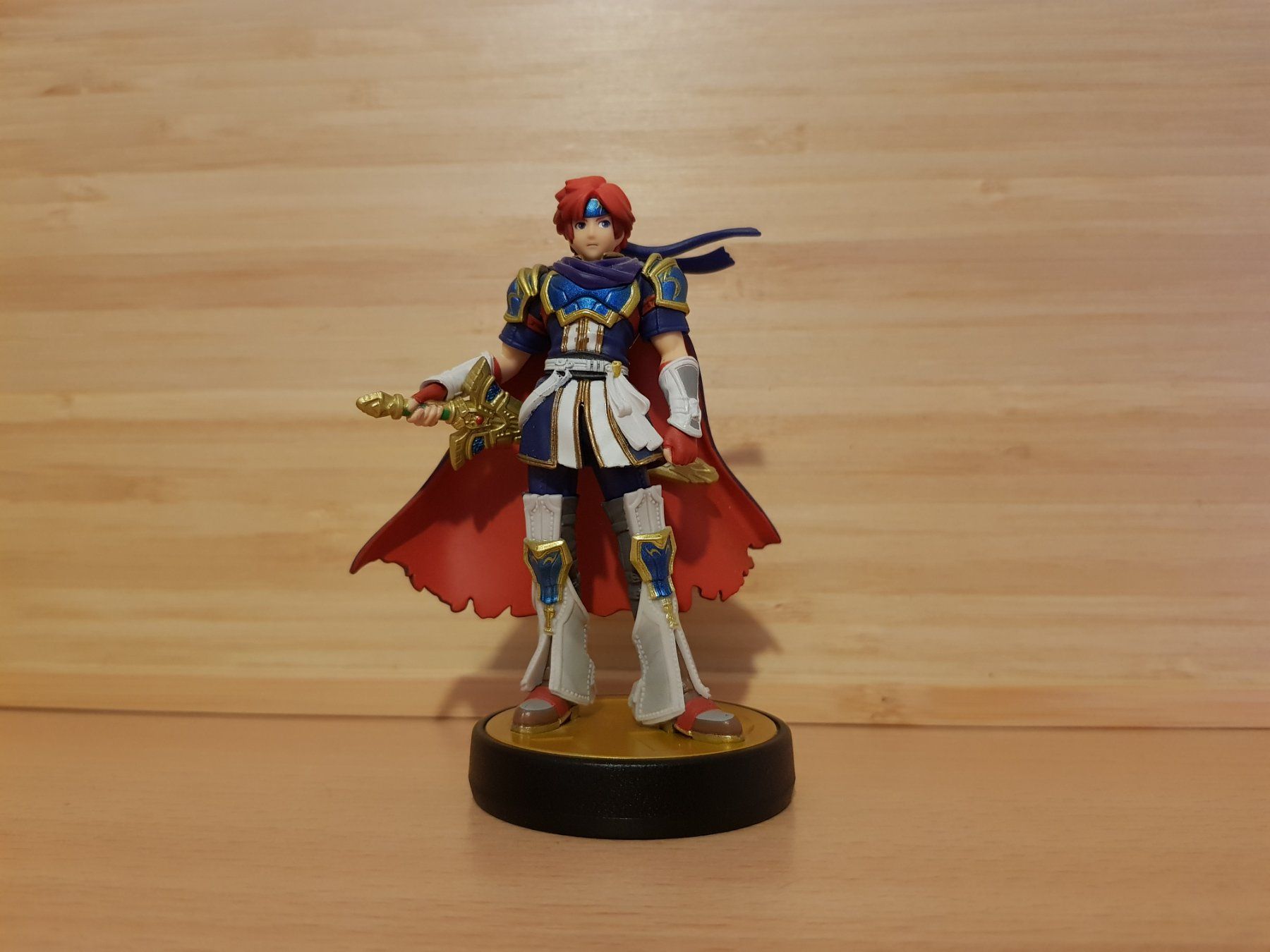 Nintendo Giochi: amiibo Fire Emblem Roy – Usato da Münchenstein venduto da 2DGames