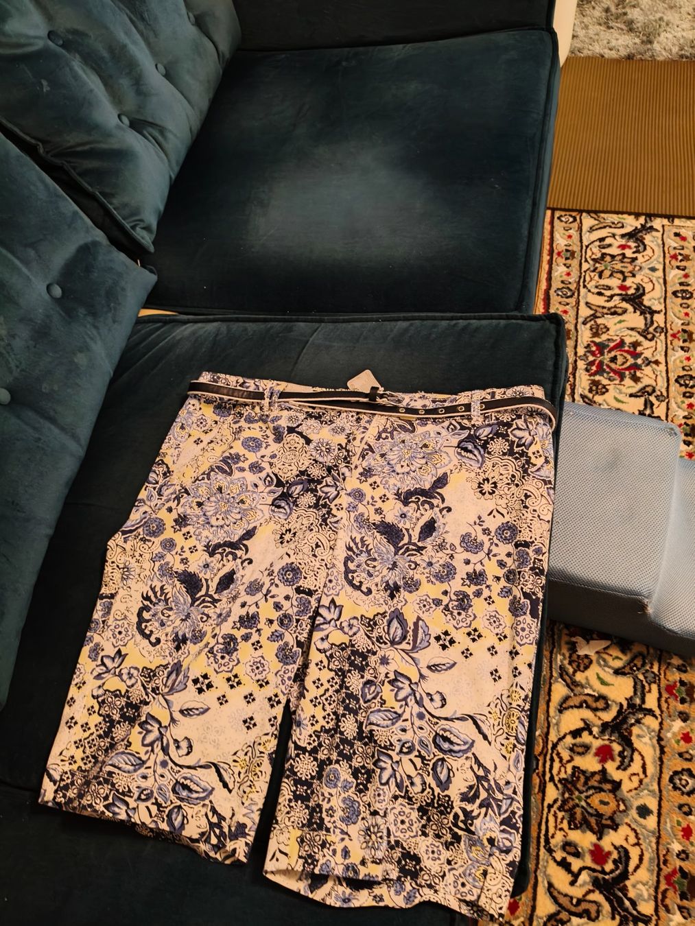 Pantaloni: Sommer Hose Size 40/42 – Usato da Urtenen-Schönbühl venduto da sep_k9jk 1