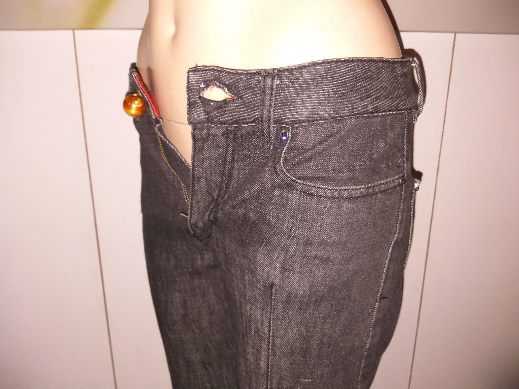 Jeans: Jeans VOYAGE PASSION   Taille/Grosse 34 CH – Usato da Cossonay-ville venduto da Super-Price-Quality 6