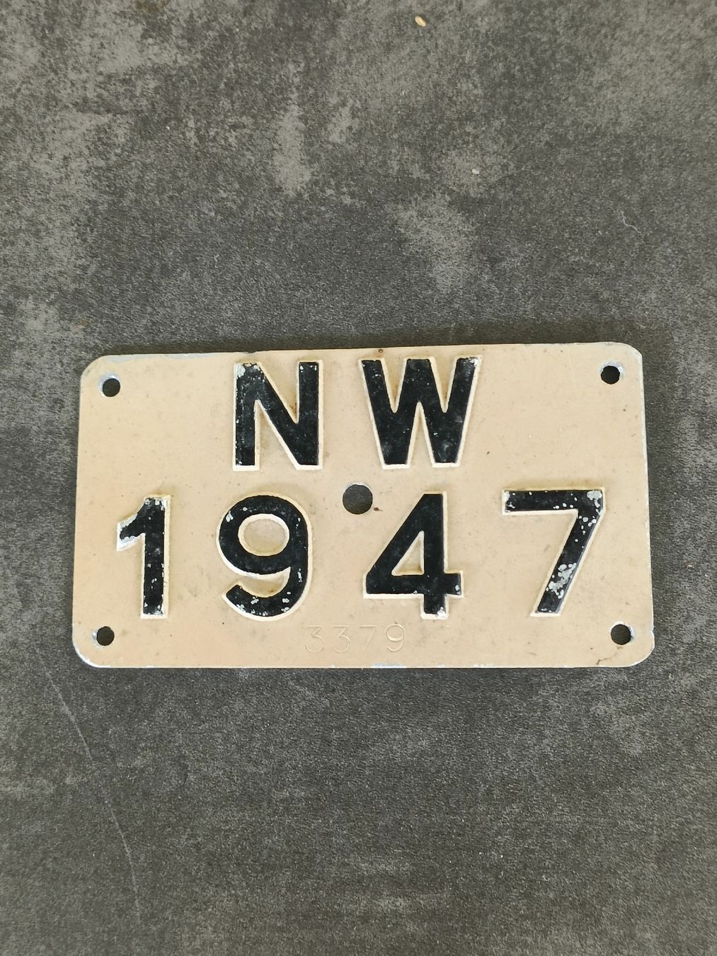 Insegne: Fahrrad Kennzeichen Nidwalden 1947 – Usato da Brugg AG venduto da Ente015