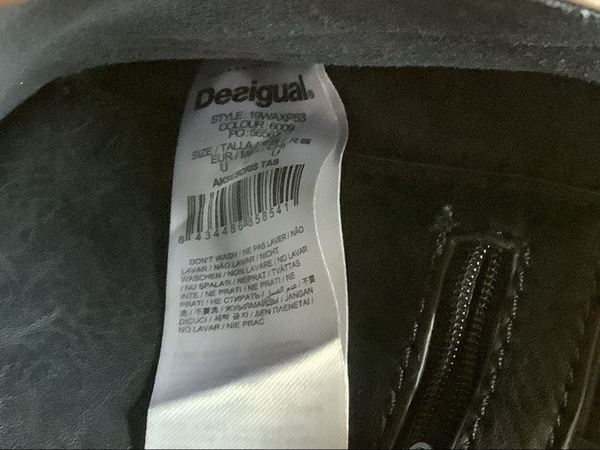 Desigual Sacs femmes: Sac bandoulière Desigual – Neuf (Voir description) à Le Noirmont par Thiwen-Ric 7