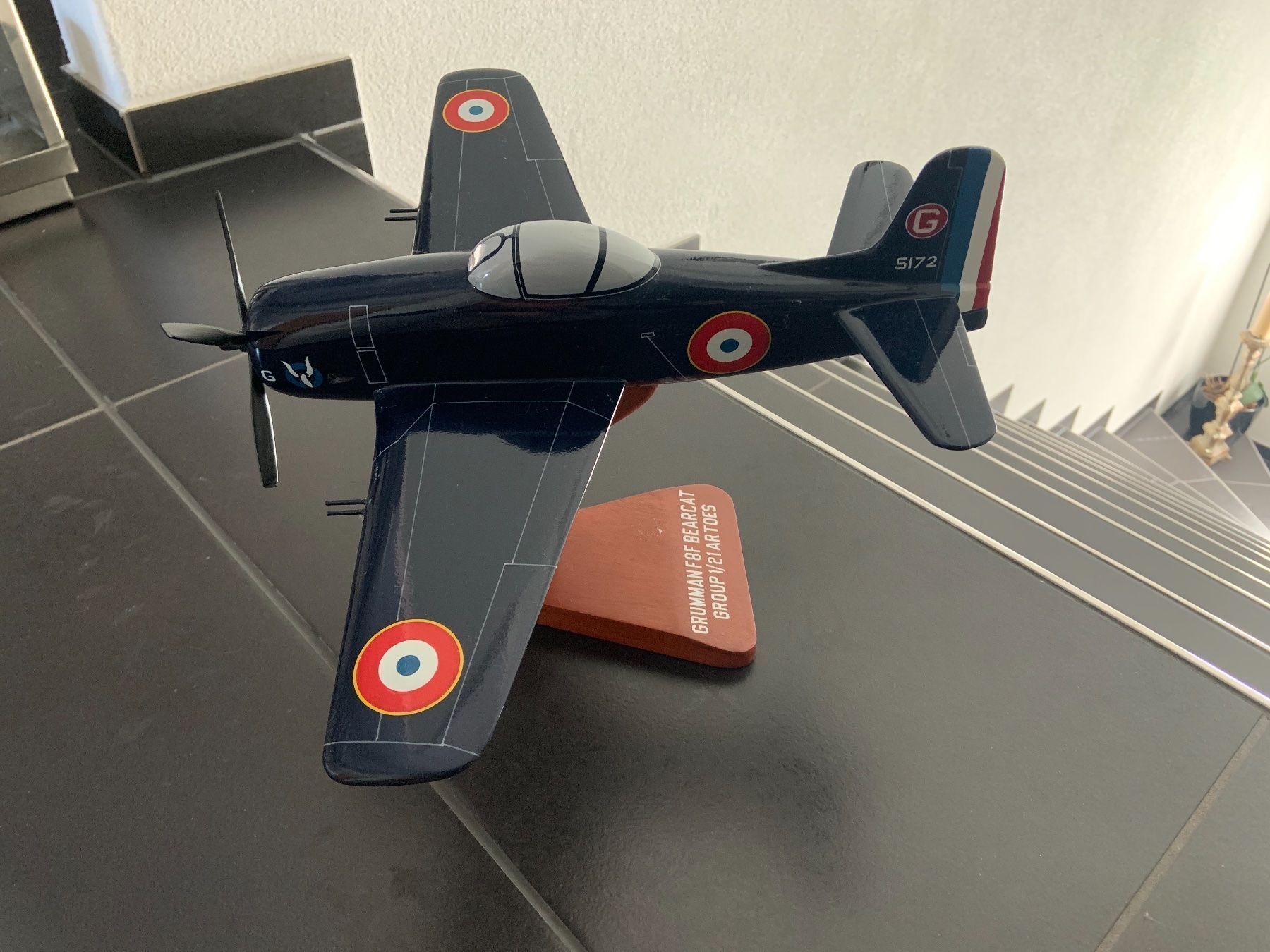 Kit di modellismo & Modellini statici: Flugzeug aus Holz – Nuovo e nell'imballaggio originale da Wilen b. Wollerau venduto da Loonyacht 1