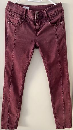 Damen Jeans Street One bordeaux Grösse 26/32 guter Zustand