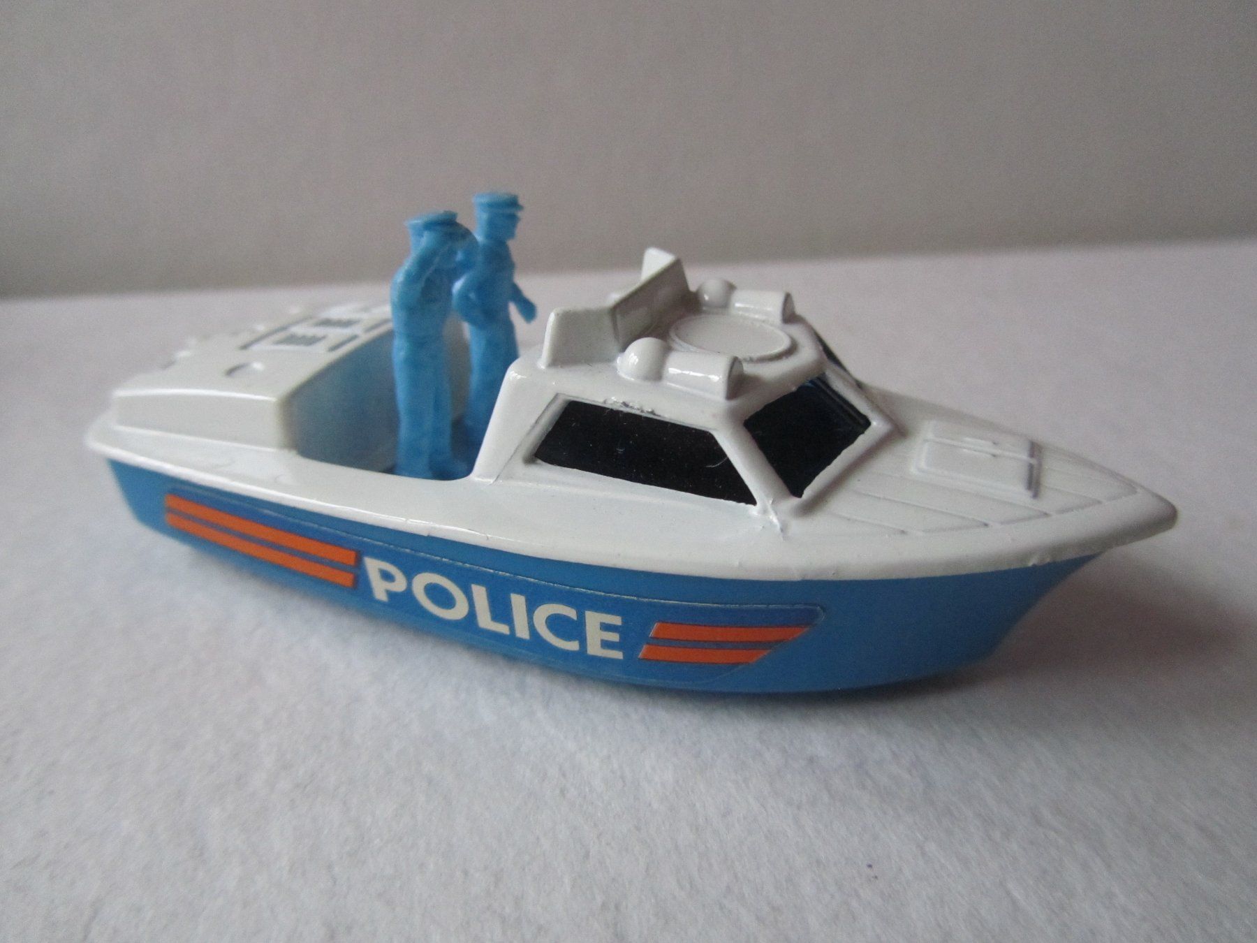 Matchbox Modellini d'auto: Police Launch, Matchbox Superfast, Nr. 52B - unbespielt – Usato da Weiningen ZH venduto da dietsch57 2