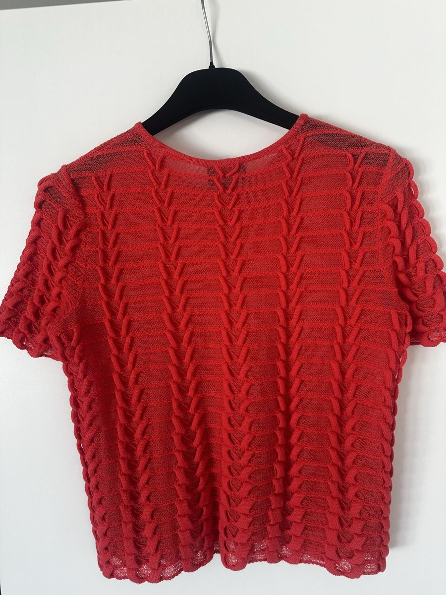Armani Top: Giorgio Armani Top – Usato da Bäch SZ venduto da ruslena29 2