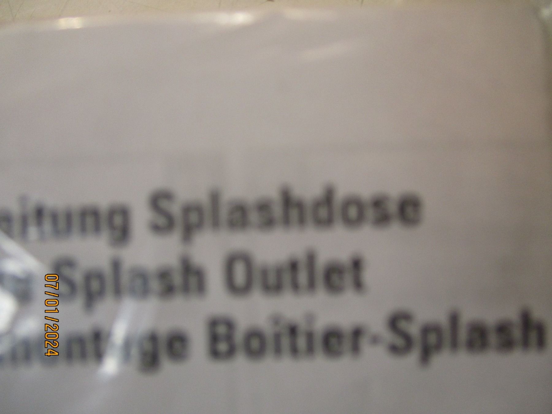 Componenti elettronici: SPLASHDOSE R+M 307037 – Usato da Langnau i. E. venduto da Superseven69 3