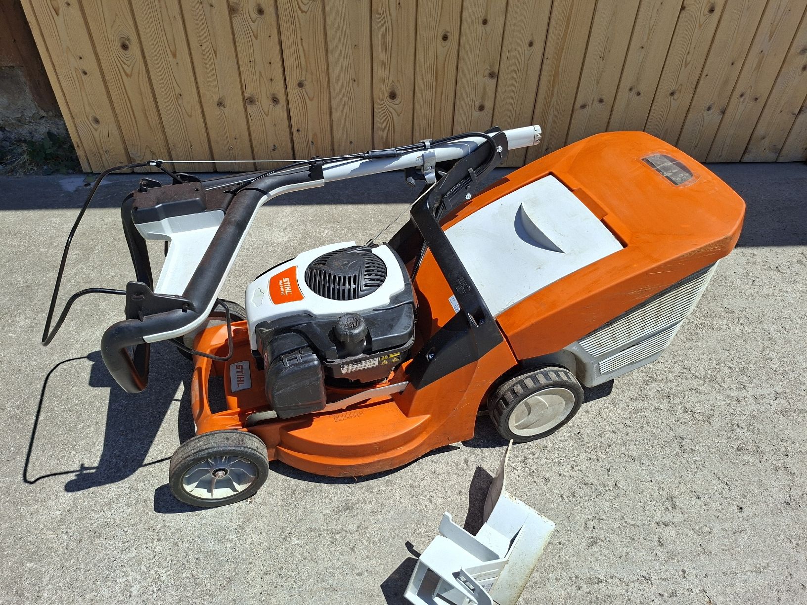 Stihl Rasenmäher: Benzin Rasenmäher STIHL RM 448 VC mit Vario-Antrieb – Gebraucht aus Niederuzwil von Dakitiki 5
