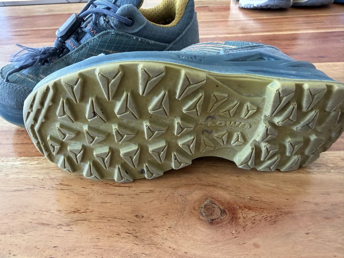 Lowa Scarpe per ragazzi: Lowa Multisportschuhe 27 – Usato da Wangen b. Olten venduto da yoshi82 1