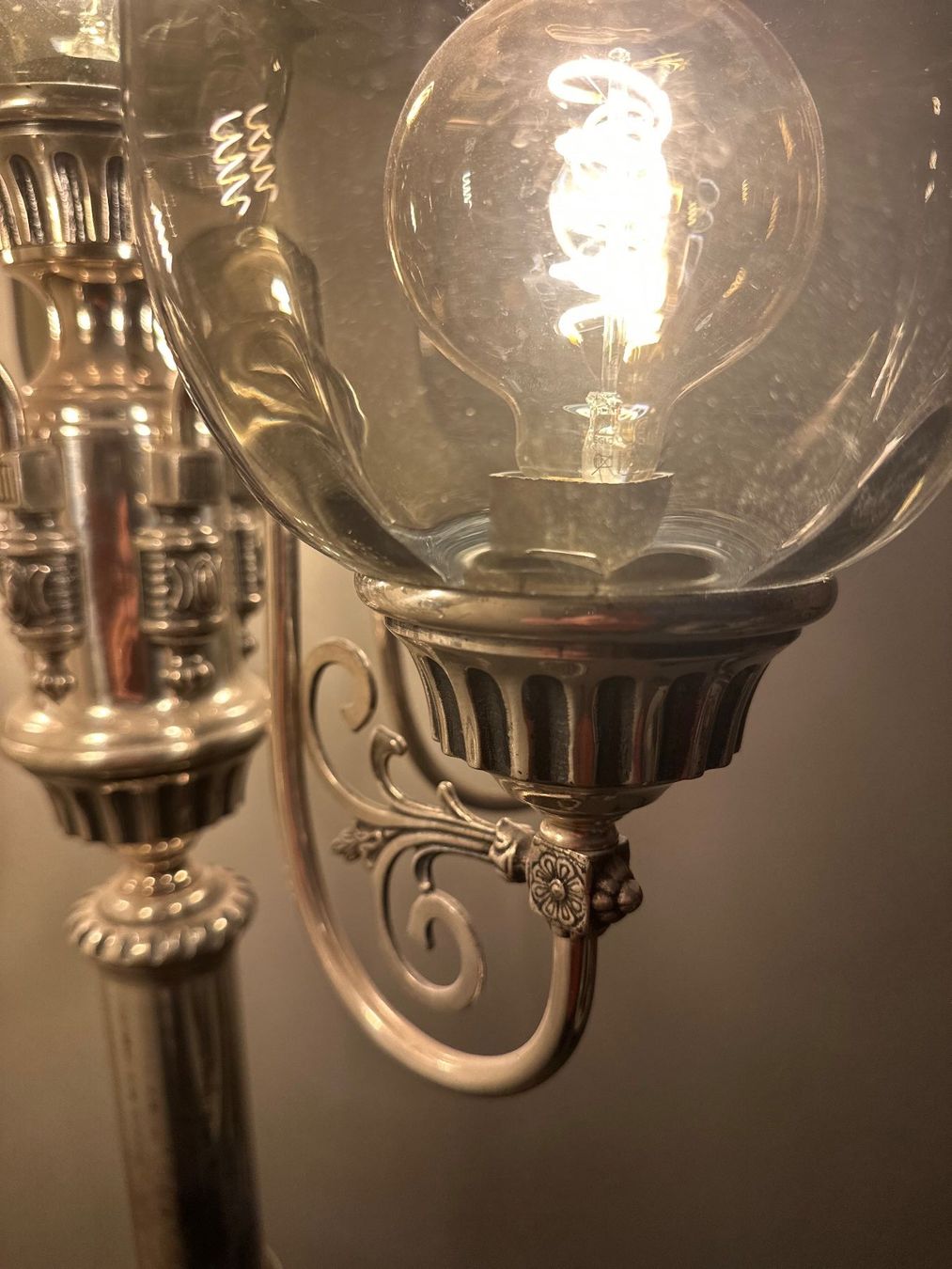 Lampade: Vintage Stehlampe, Lampe, versilbert ca. 164 cm – Usato da Dübendorf venduto da Shineforyou 5