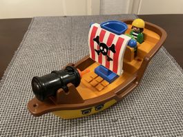 Playmobil Piratenschiff mit Kapitän