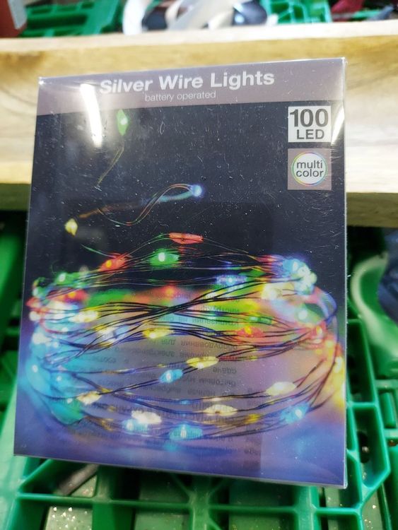 Silberfaden bunt 100 LED ab 9.90 / K 1 1
