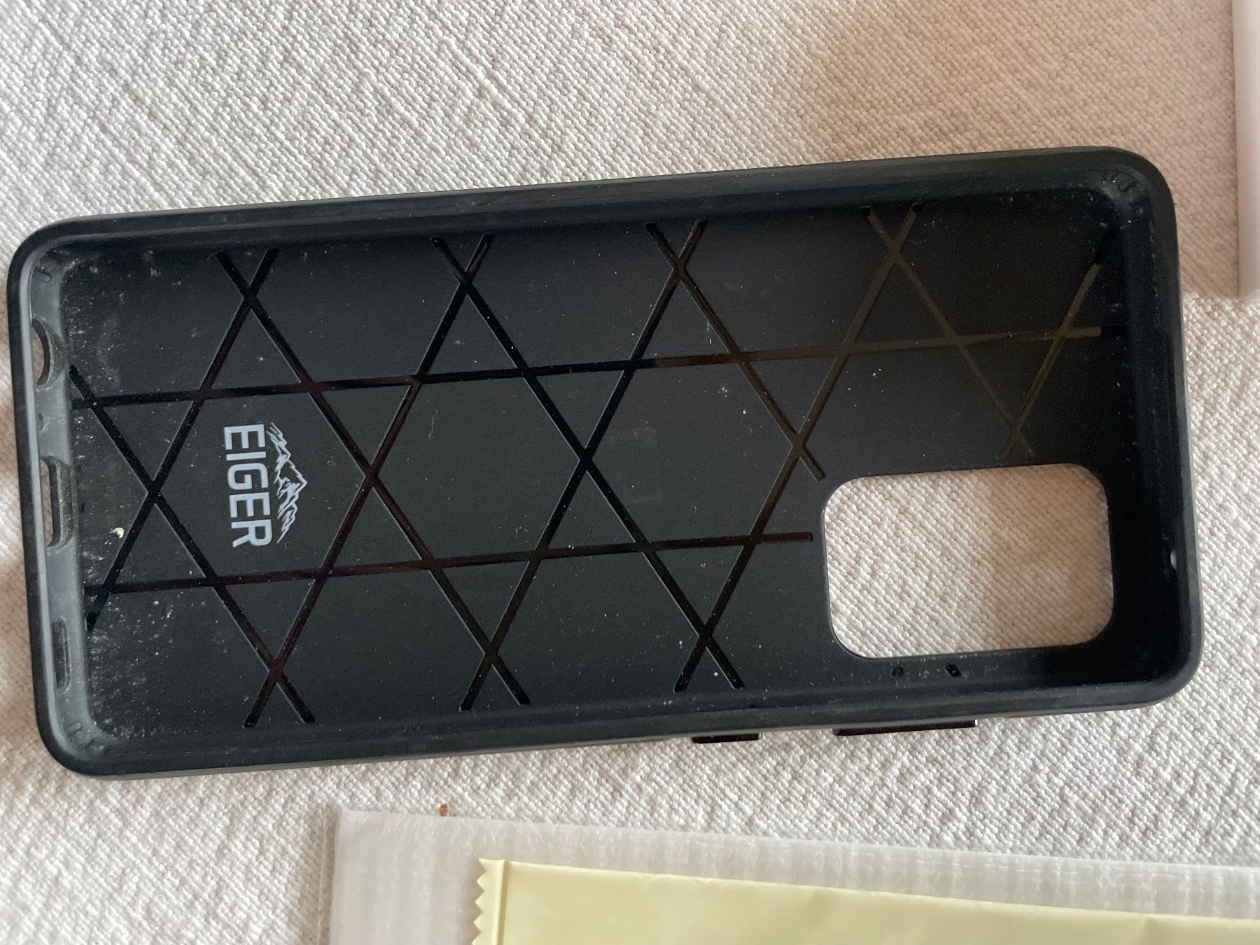 Samsung Telefoni cellulari / Smartphones: Smartphone Samsung Galaxy A52 gebraucht mit Eiger Hülle – Usato da Neuenegg venduto da Stifu 2