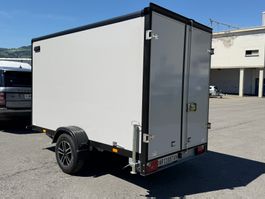 1-Achs-Koffertrailer GG1300kg Neufahrzeug isoliert LAGERND!