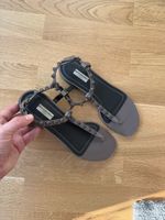 Sandales Balenciaga cloutées (taille 38.5)