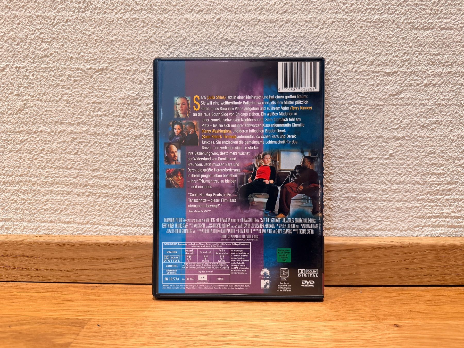 Tutti i DVDs: Safe the last Dance (DVD) – Usato da Reinach BL venduto da Graphix 1