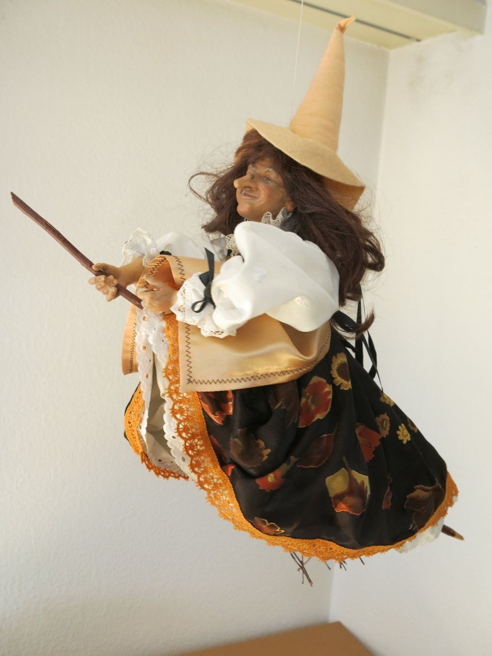 Statuette: Vogelberg Hexe   Einzelstück  Nr. 270 – Usato da Zürich venduto da Fox410 4