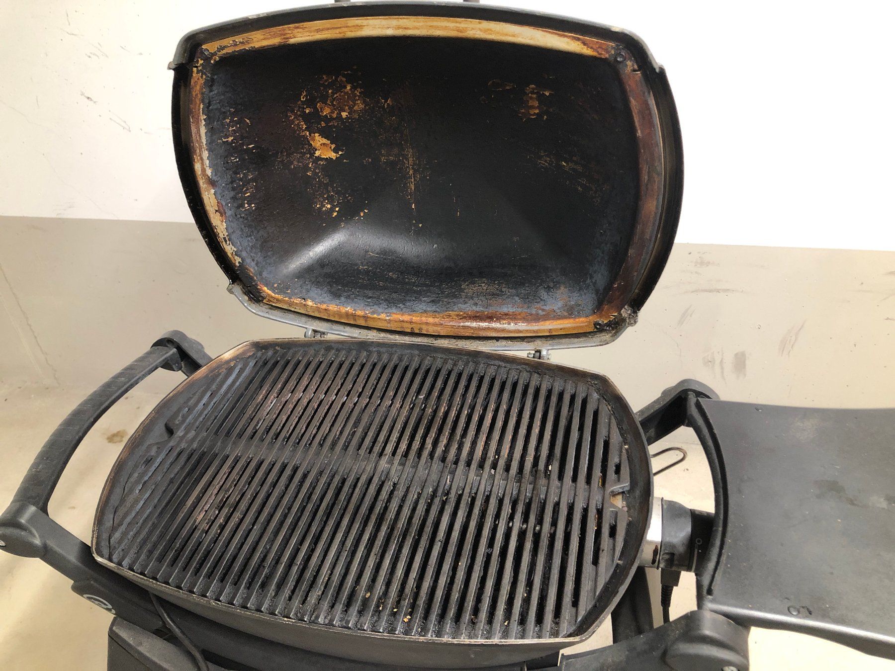 Weber Griglie: Weber Elektro Grill Q240 – Difettoso da Wollerau venduto da Seppi37 2