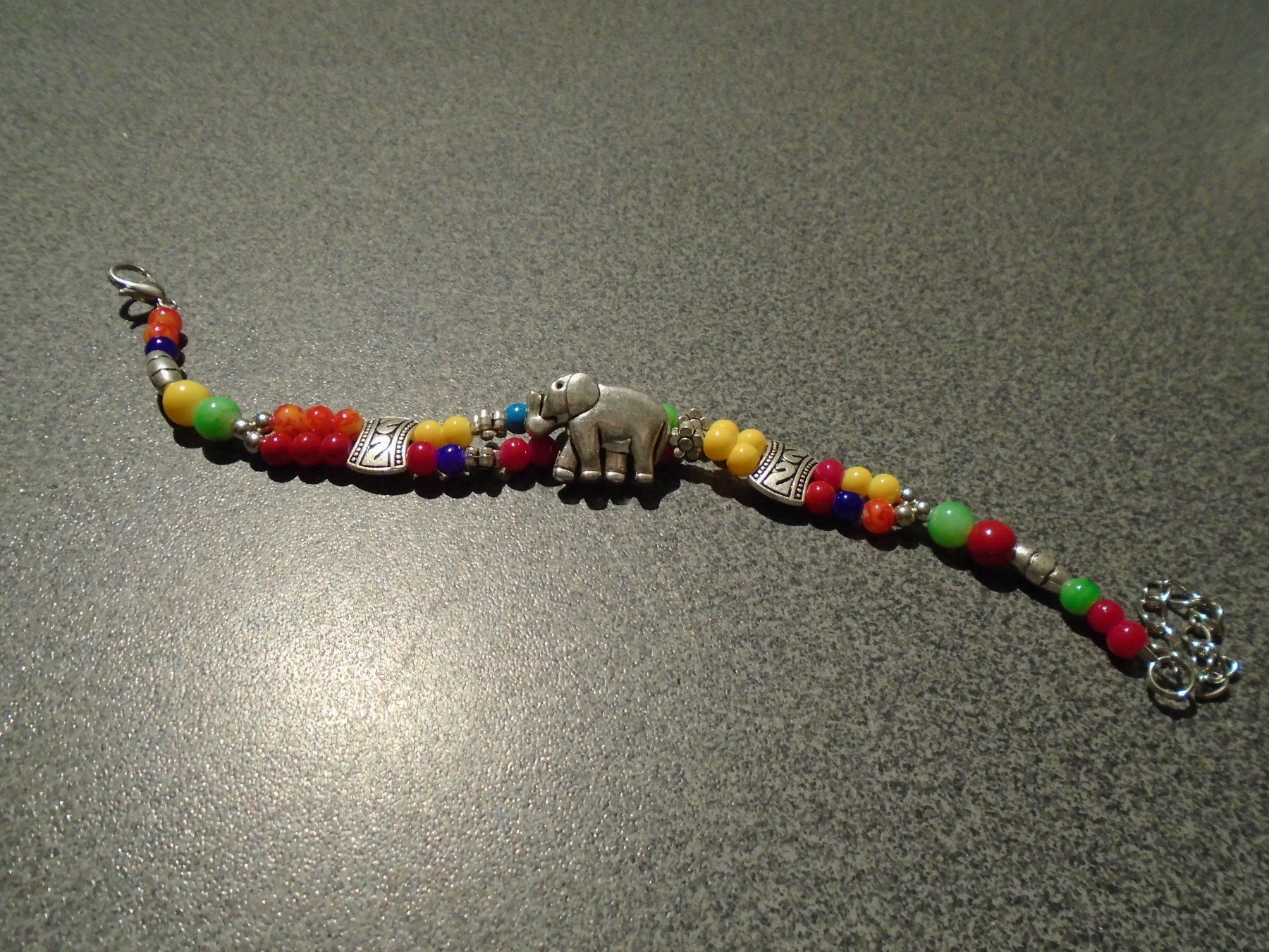 Bracciali & Braccialetti: Armband farbig, Elefant – Usato da Zürich venduto da abraxas1291 1