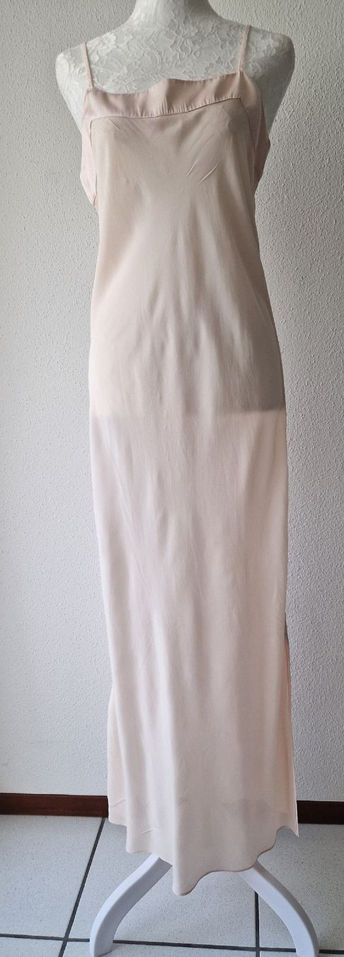 Sonstige Unterwäsche: NUISETTE EN PURE SOIE – Neu (gemäss Beschreibung) aus Camorino von JPHANDMADE1
