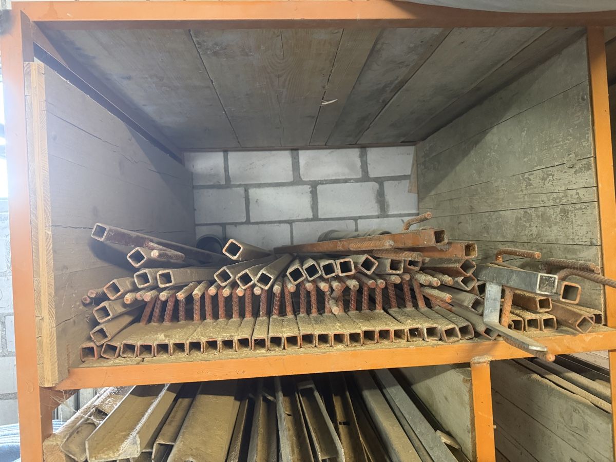 Tutti gli attrezzi: Schalsystem Randfix – Usato da Churwalden venduto da Brube1 1