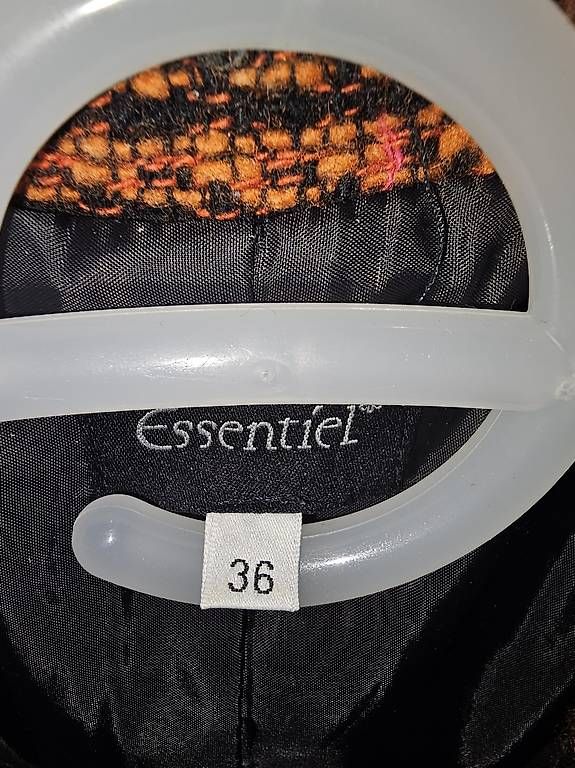 Giacche: Blazer Gr 36 mit Wollanteil – Usato da Uzwil venduto da sousse73 2