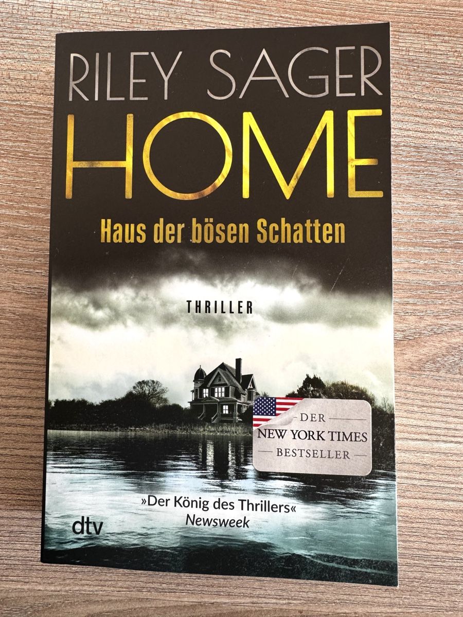 Libri: Home - Haus der Schatten – Usato da Küssnacht am Rigi venduto da DanielaH0102