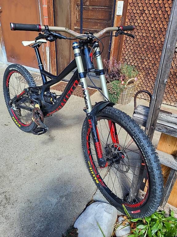 Specialized Vélos: Spezialized Demo 8.2 Downhill – D'occasion à Riffenmatt par KX3688Fam 3