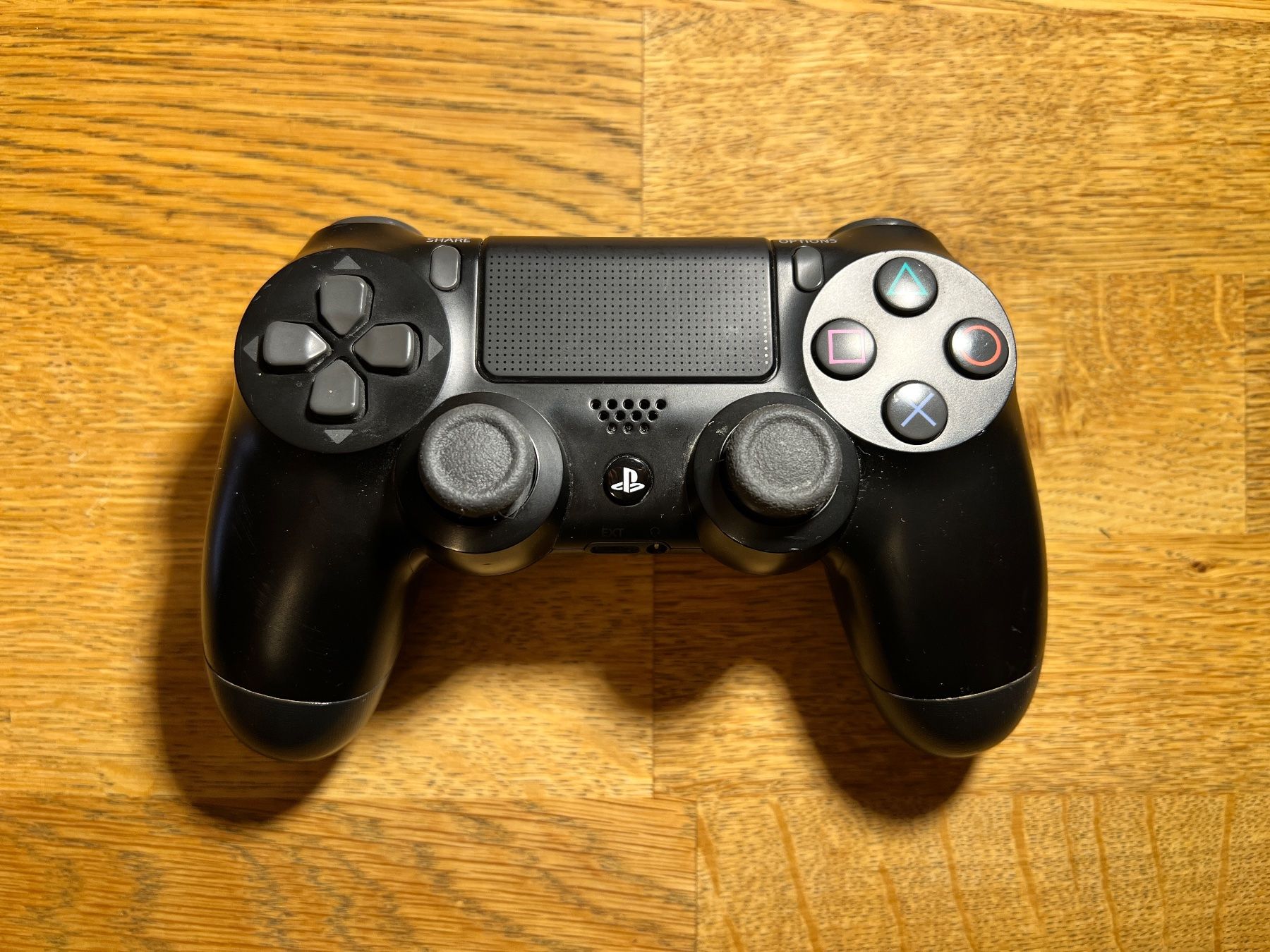 Sony Controller: Dualshock 4 (Stickdrift) – Usato da Bremgarten b. Bern venduto da Zwiebelbr0t