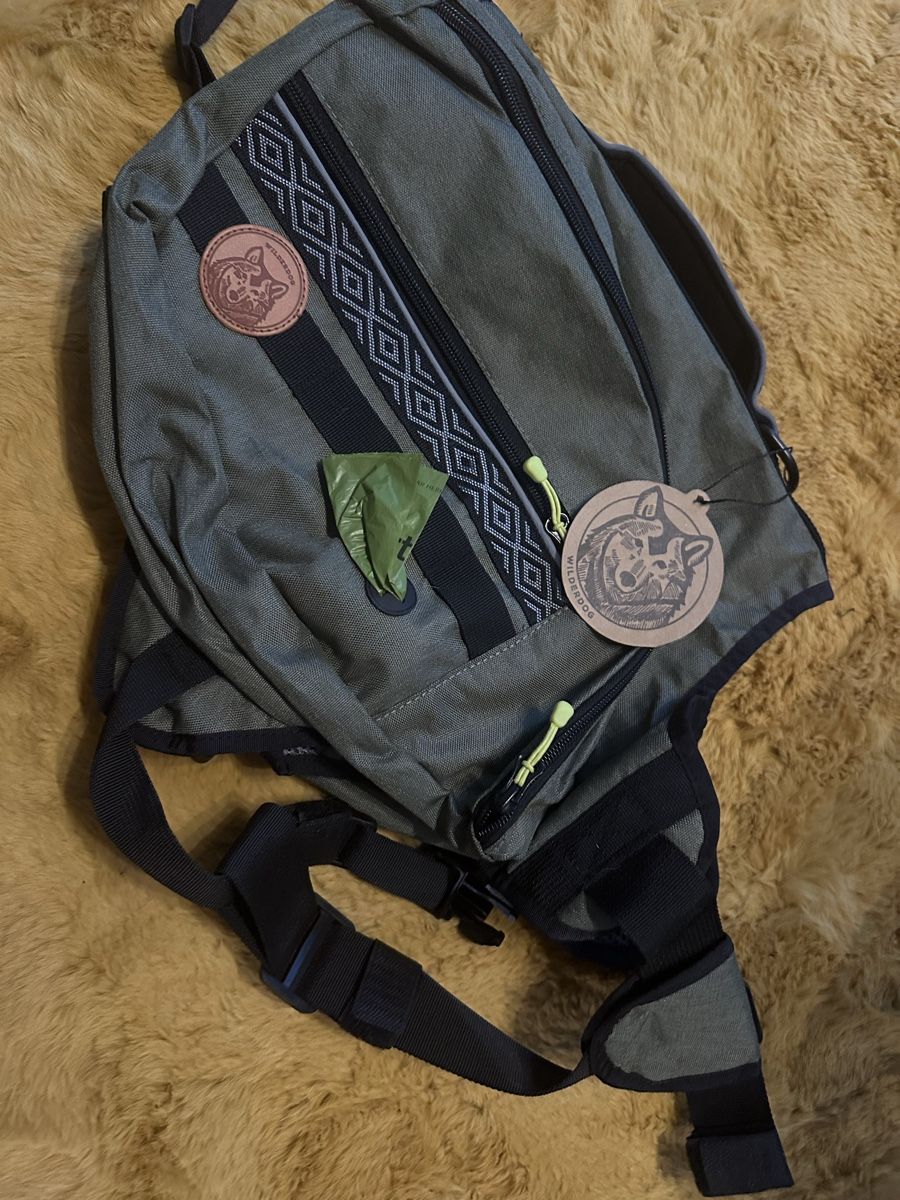 Zaini: Wilderdog Hunderucksack, neu – Nuovo (secondo la descrizione) da Luzern venduto da Purple_Rose01