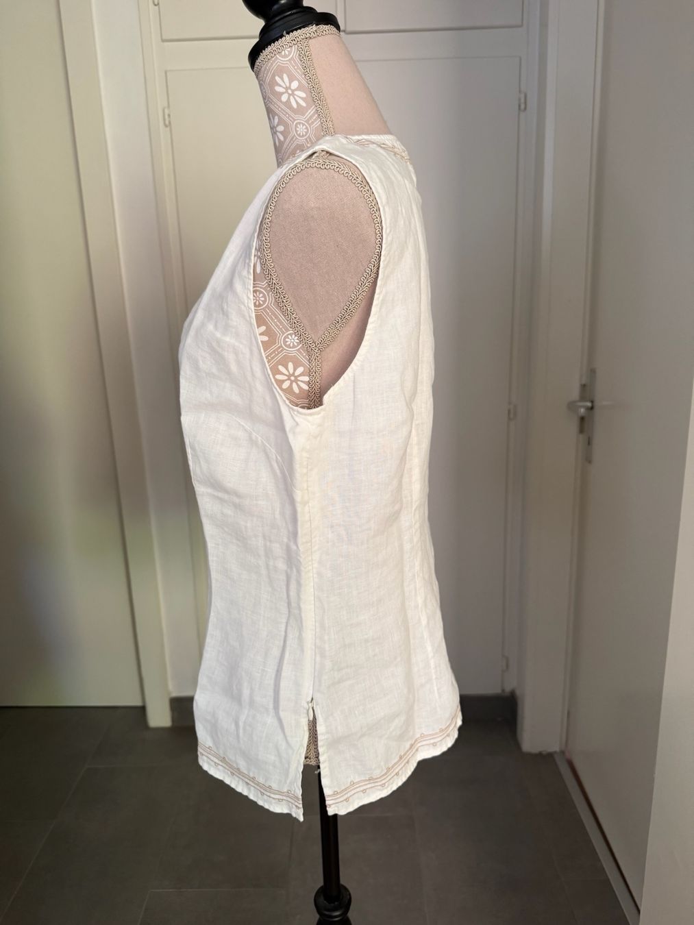 Top: Top - L - Lin – Usato da Sion venduto da accroshoes 1