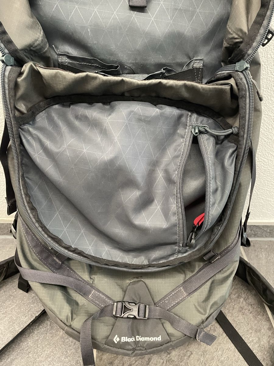Black Diamond Rucksäcke: Black Diamond Rucksack 33l – Gebraucht aus Engelberg von gus_l6zx 3