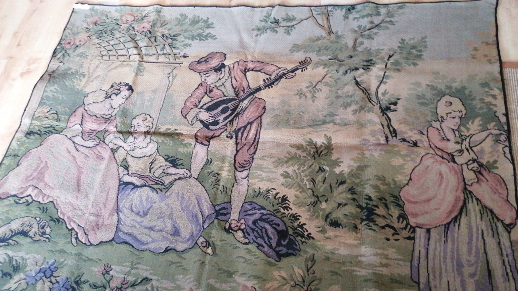 Tappeti: Wandbehang in Gobelin alt – Usato da Grächen venduto da Hel7890 3